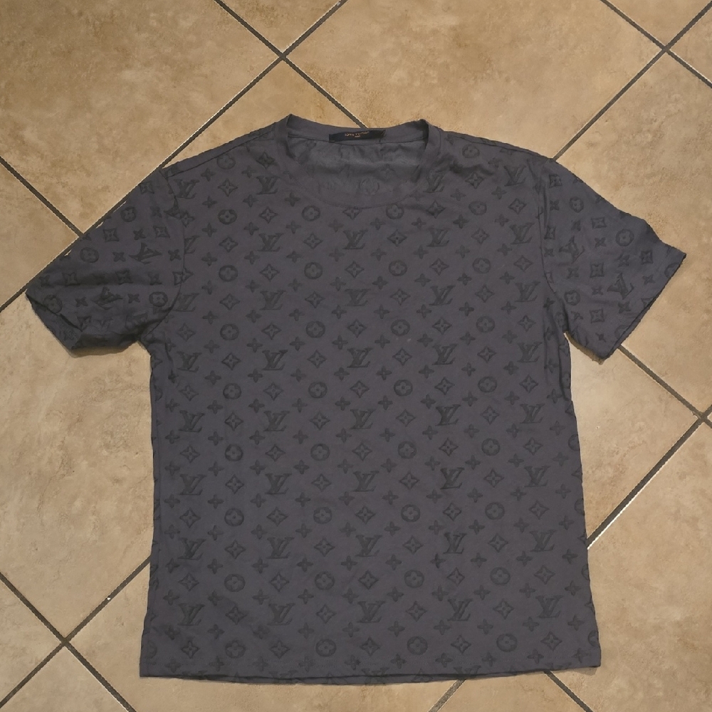 Dark Gray Logo T-Shirt Sz L